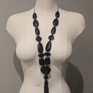 Black chunky beaded necklace